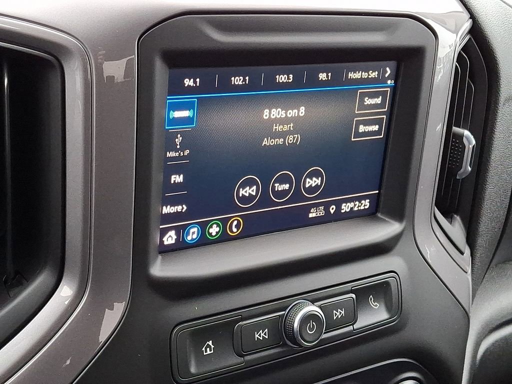 2022 Chevrolet Silverado 1500 Custom Trail Boss photo 3