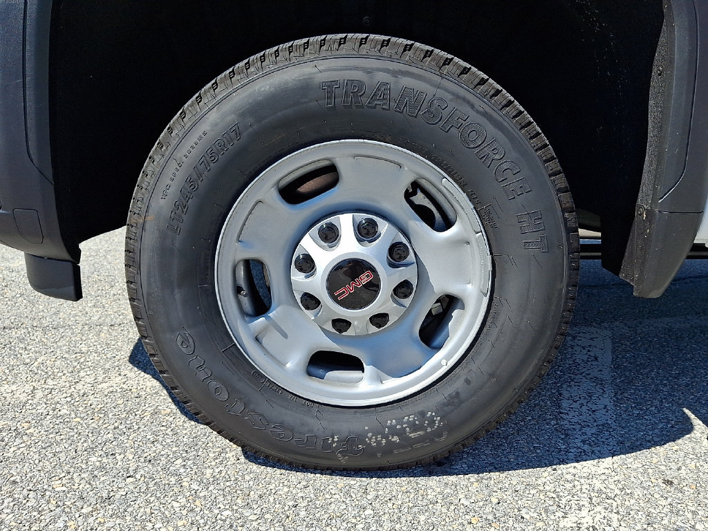2026 GMC Sierra 2500HD Pro - Photo 8