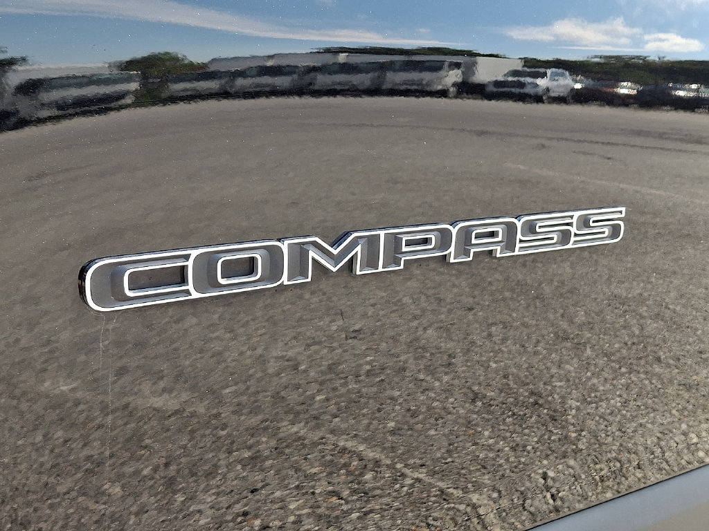2024 Jeep Compass Limited - Photo 29