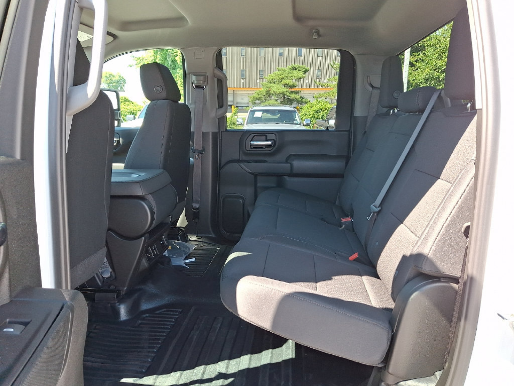 2026 GMC Sierra 2500HD Pro - Photo 9