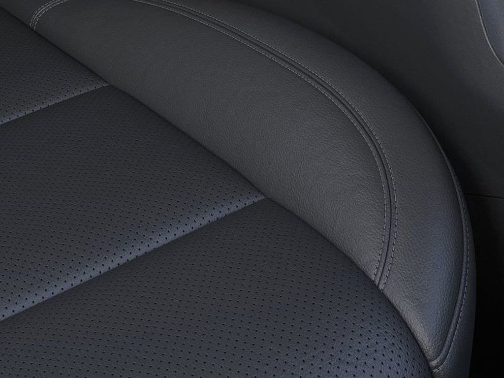 2026 GMC Sierra 1500 SLT - Photo 21