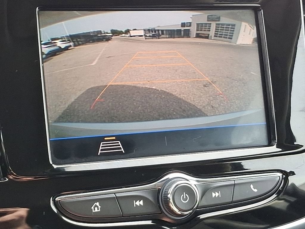 Used 2022 Buick Encore Preferred SUV