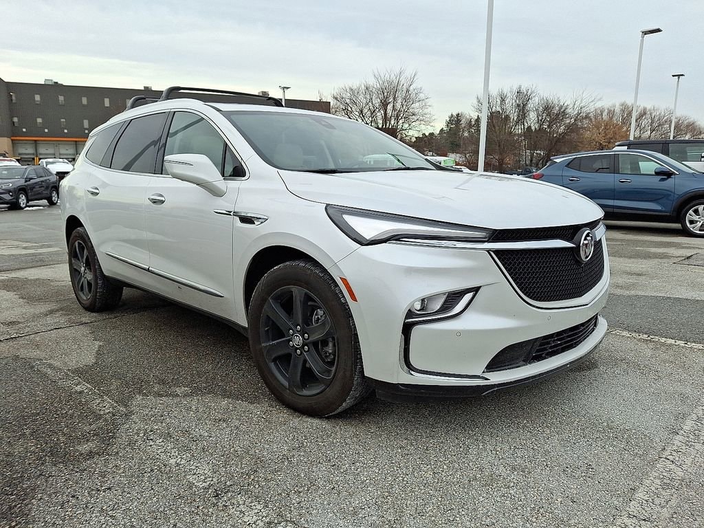 Used 2023 Buick Enclave Essence SUV
