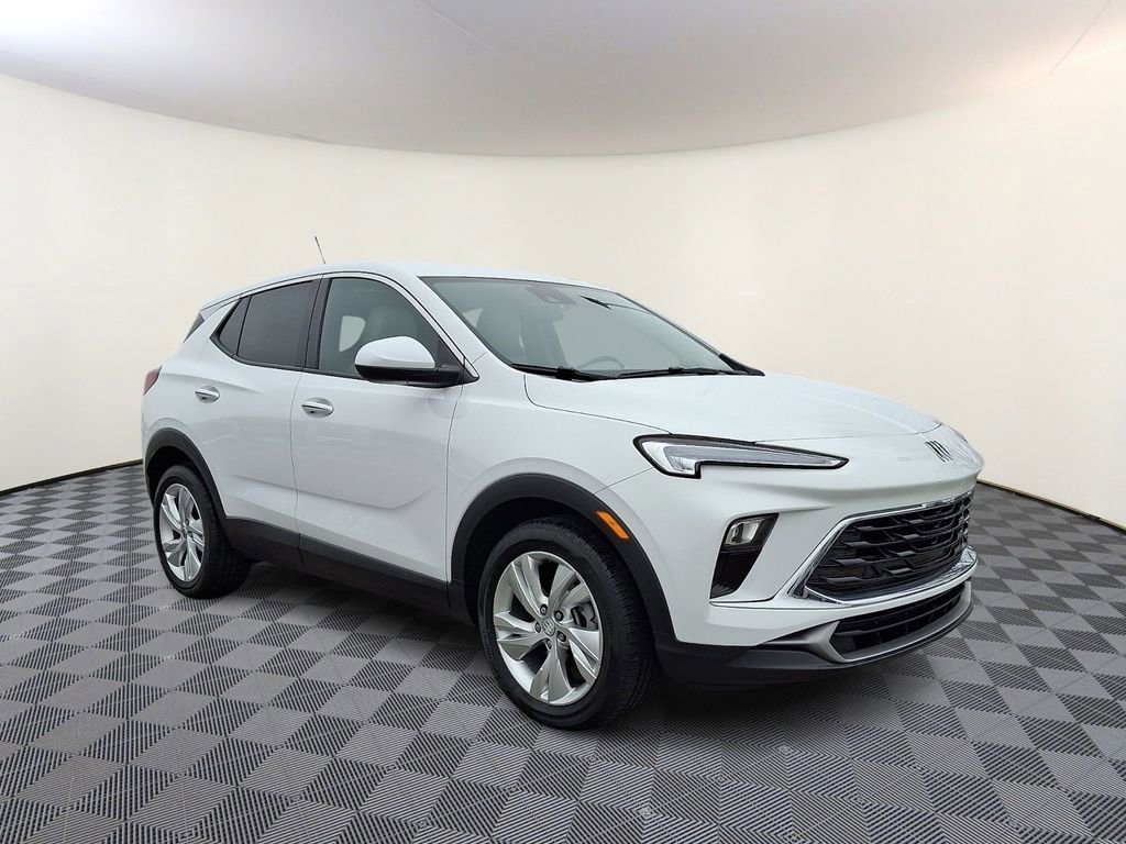 Used 2024 Buick Encore GX Preferred SUV