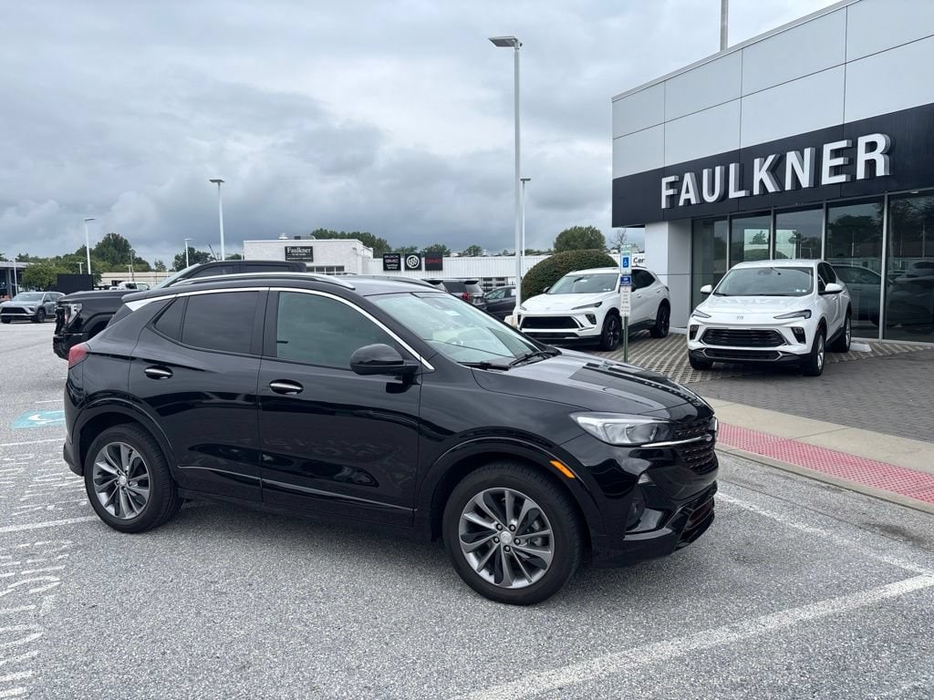 Used 2023 Buick Encore GX Select SUV