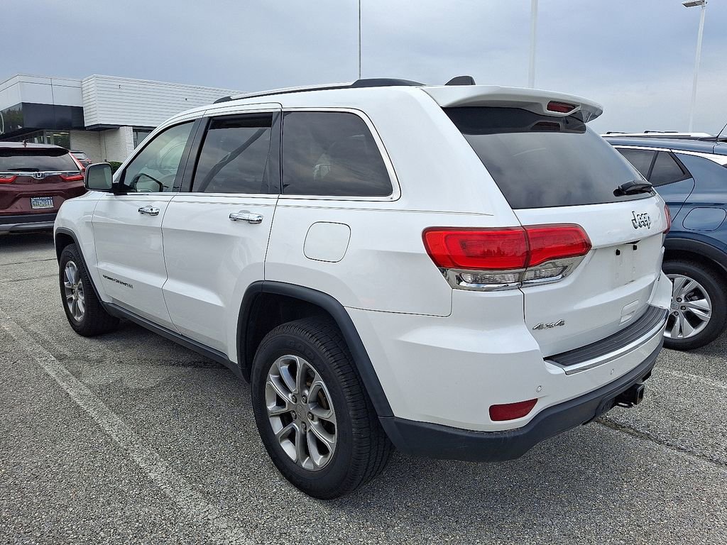 2016 Jeep Grand Cherokee Limited photo 2