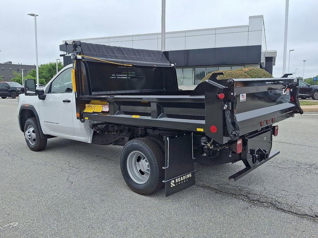 2025 Gmc Sierra 3500 HD Pro photo 2