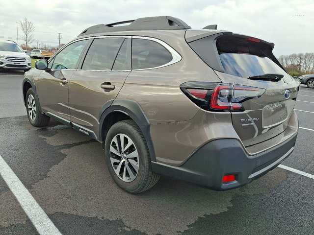 2023 Subaru Outback Premium photo 4