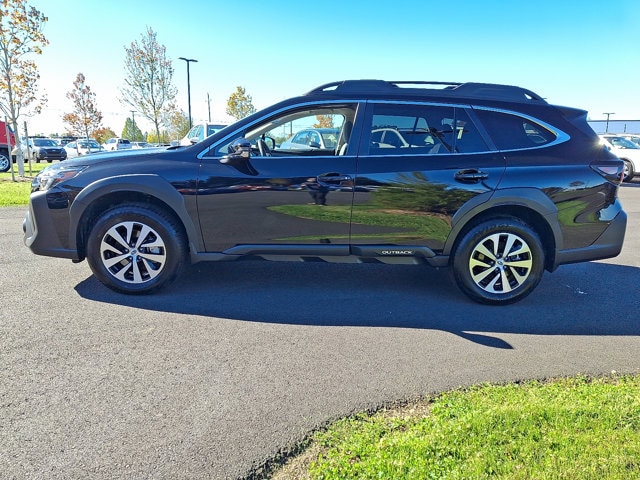 2025 Subaru Outback Premium photo 4