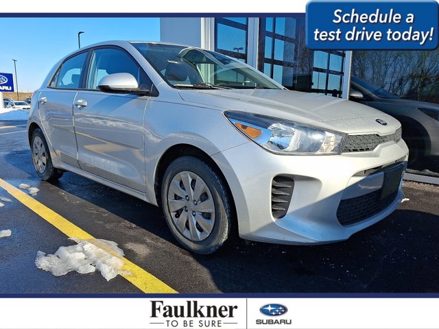 2020 Kia Rio 5-Door S's photo