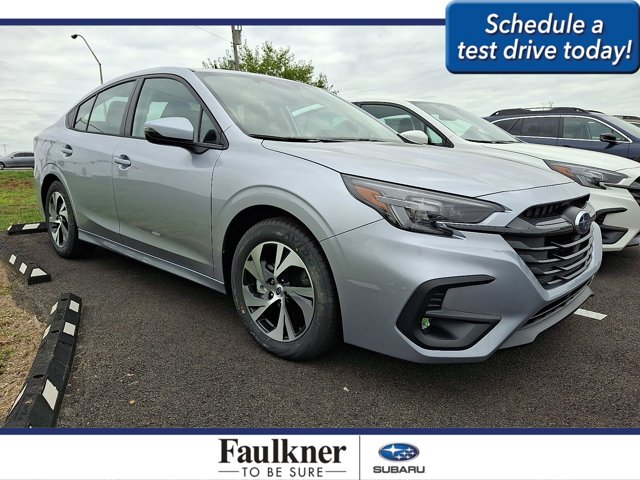 2025 Subaru Legacy Premium's photo