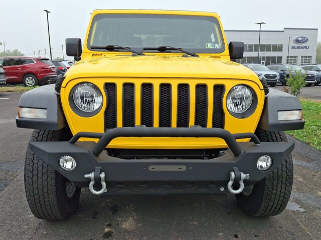 2021 Jeep Wrangler Sport S photo 2