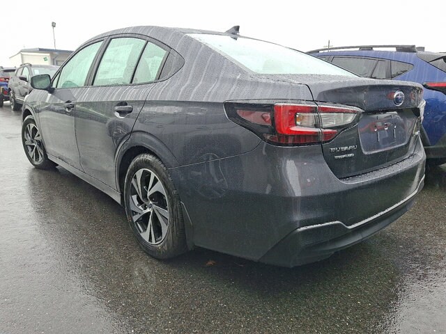 2025 Subaru Legacy Premium photo 3