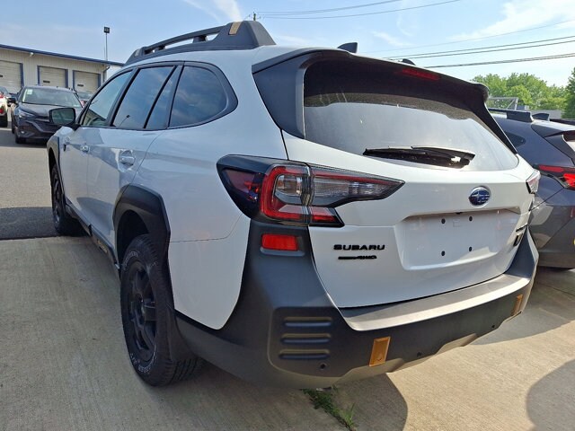 2025 Subaru Outback Wilderness photo 3