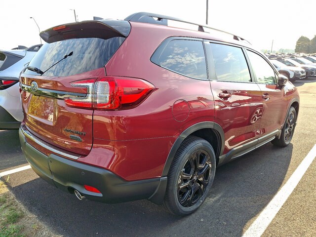 2025 Subaru Ascent Onyx Edition Touring photo 4