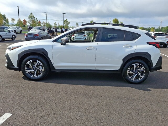 2024 Subaru Crosstrek Premium photo 2