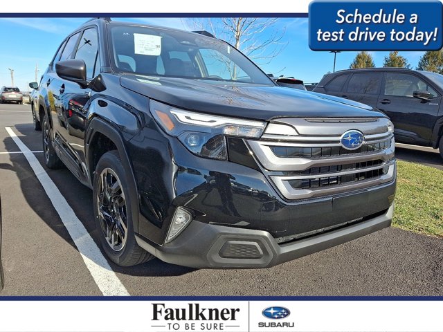 2025 Subaru Forester Premium's photo