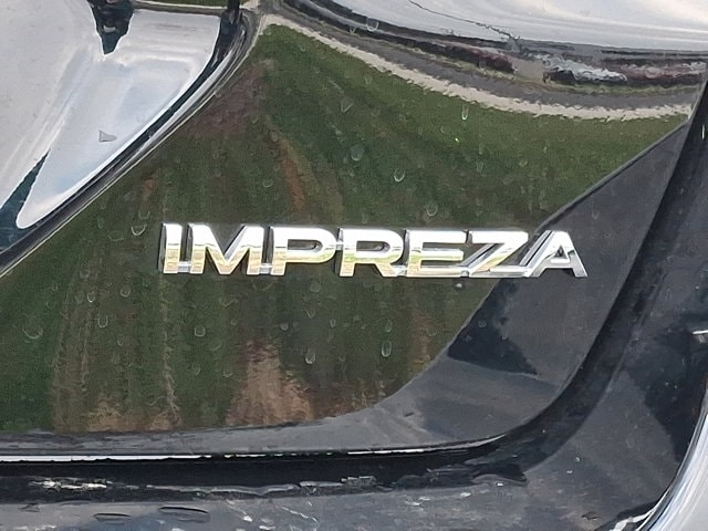 2025 Subaru Impreza Base photo 4