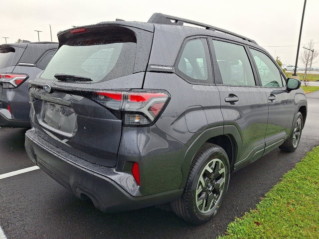 2026 Subaru Forester Base photo 4