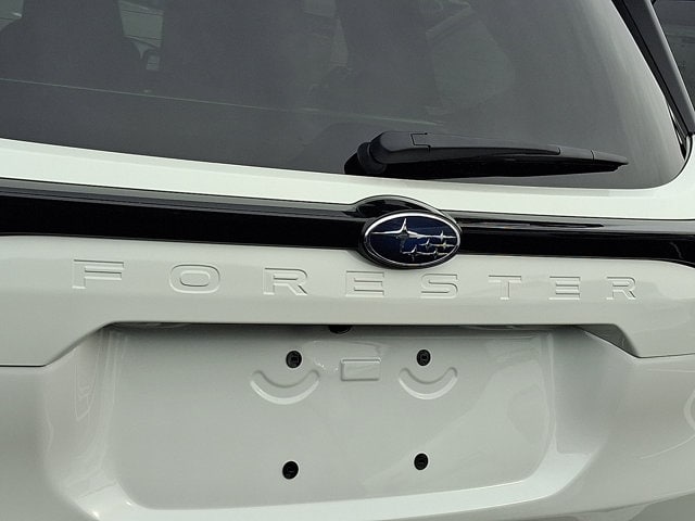 2026 Subaru Forester Premium Base photo 4