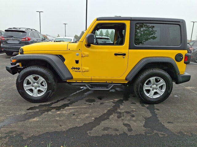 2021 Jeep Wrangler Sport S photo 4