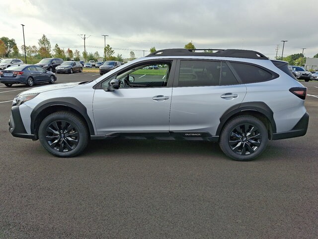2023 Subaru Outback Onyx Edition photo 4