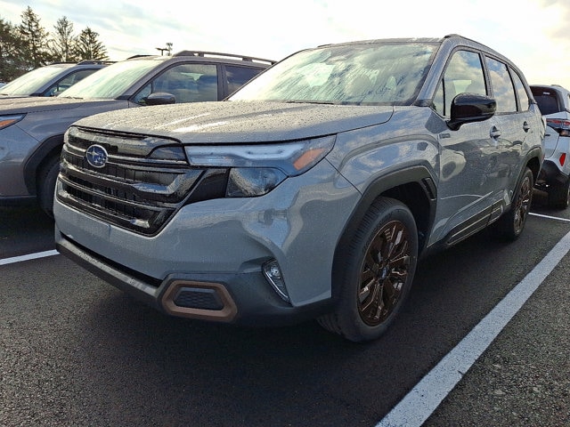 2025 Subaru Forester Sport photo 2