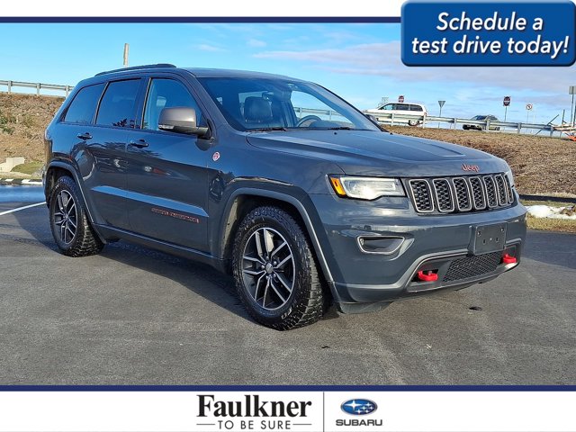 2017 Jeep Grand Cherokee Trailhawk's photo