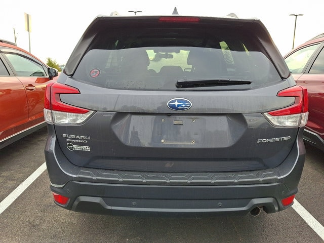2021 Subaru Forester Limited photo 3