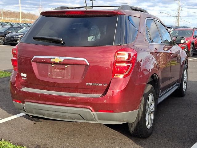 2016 Chevrolet Equinox LT photo 4