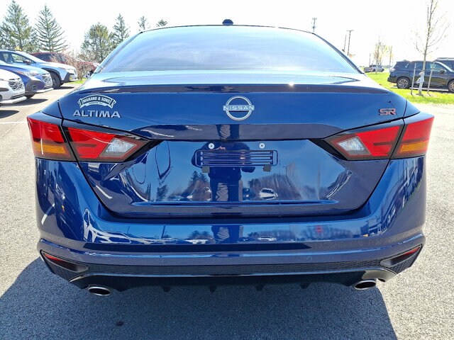 2024 Nissan Altima SR - Photo 6