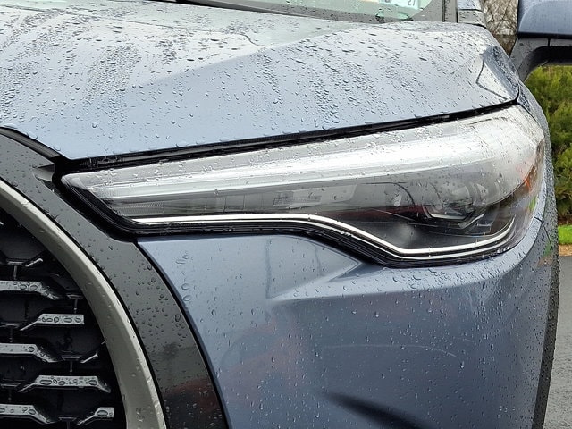 2024 Toyota Corolla Cross XLE - Photo 10