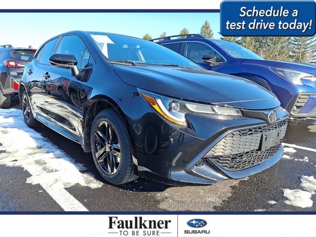 2022 Toyota Corolla Hatchback SE's photo