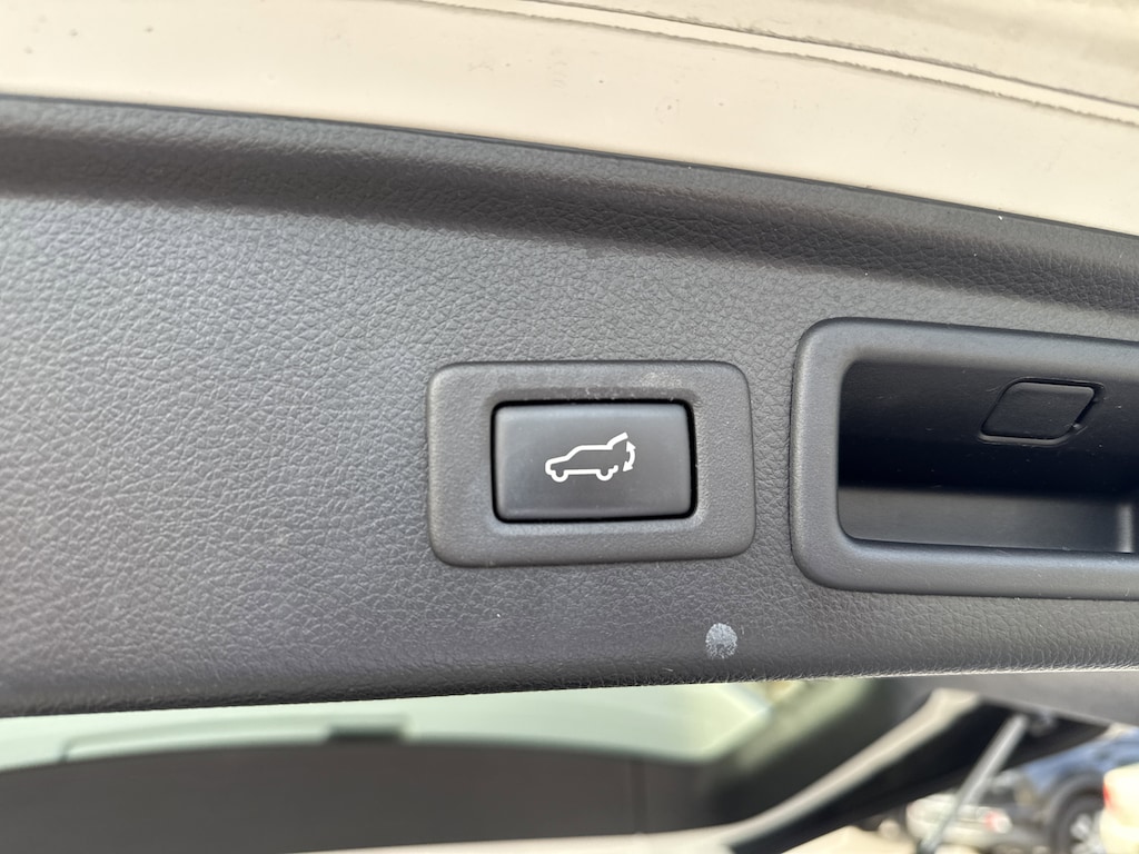 Used 2016 Subaru Forester 2.5i Touring CVT 2.5i Touring PZEV