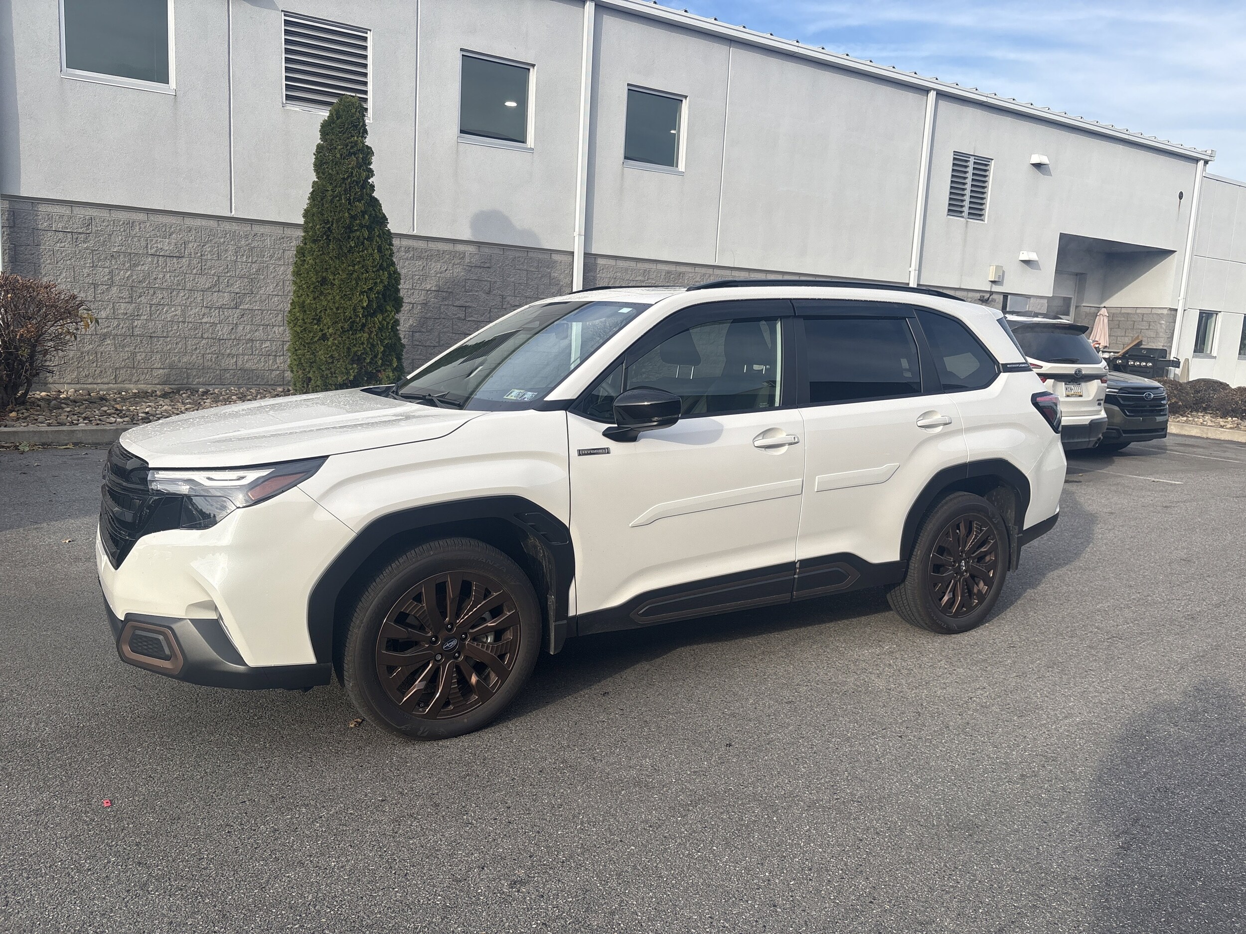 2025 Subaru Forester Sport photo 2