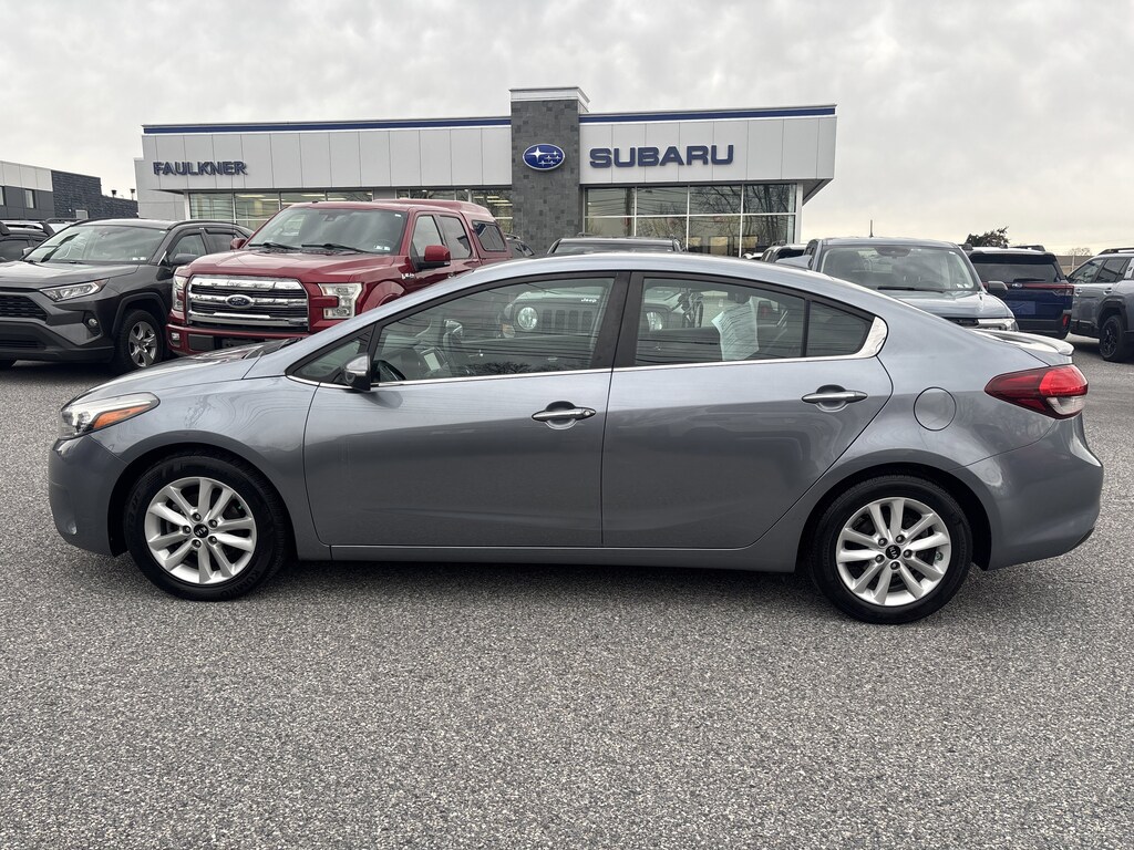 Used 2017 Kia Forte S S Auto