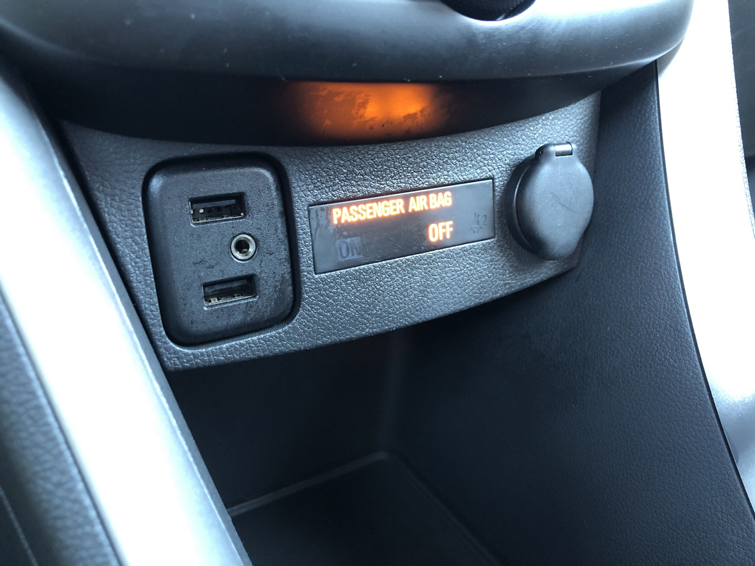 2019 Chevrolet Trax LT photo 3