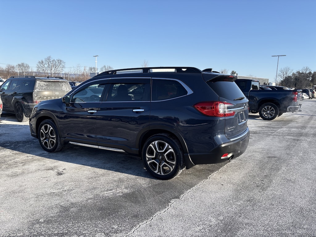Used 2024 Subaru Ascent Touring Touring 7-Passenger