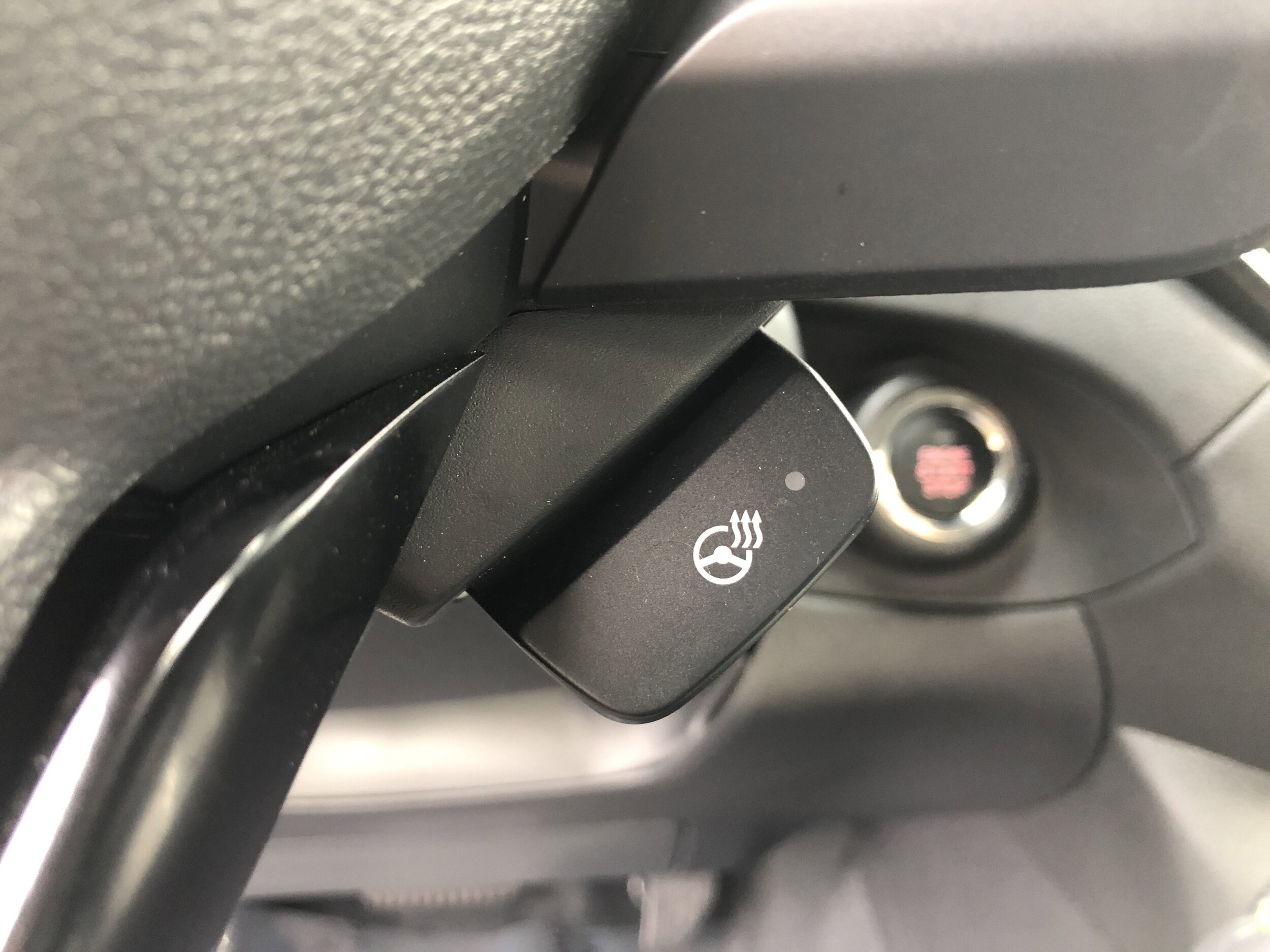 2025 Subaru Ascent Onyx Edition photo 2