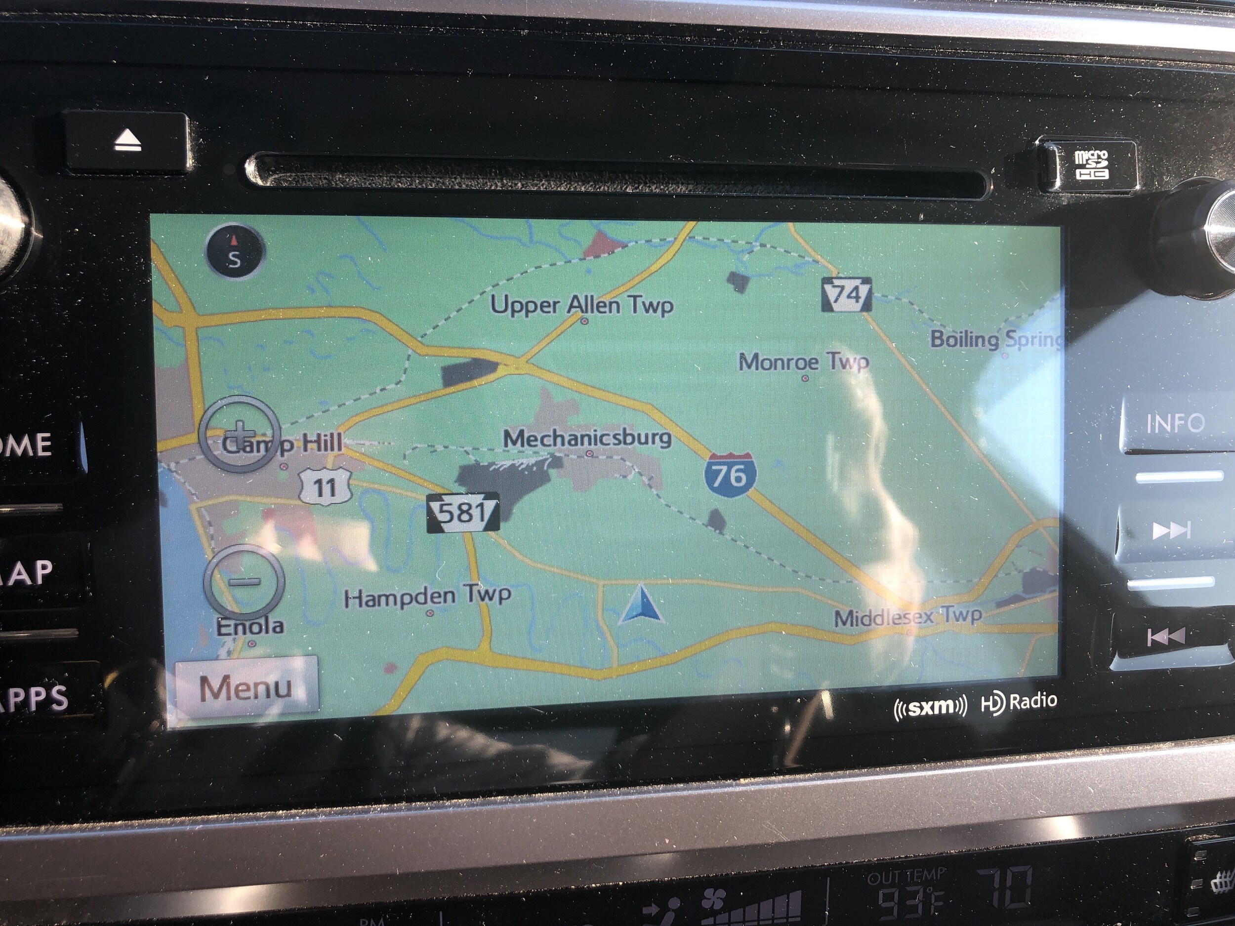 2017 Subaru Outback 2.5i Touring photo 3