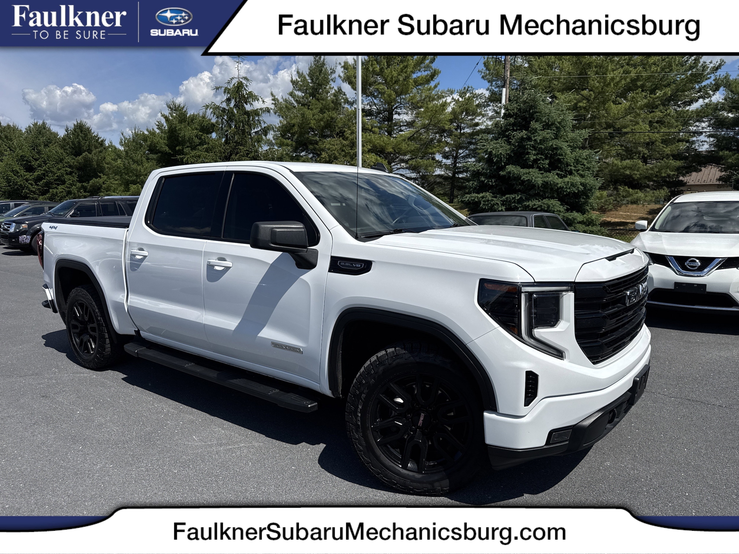 2023 GMC Sierra 4WD Crew Cab Short Box Elevation's photo