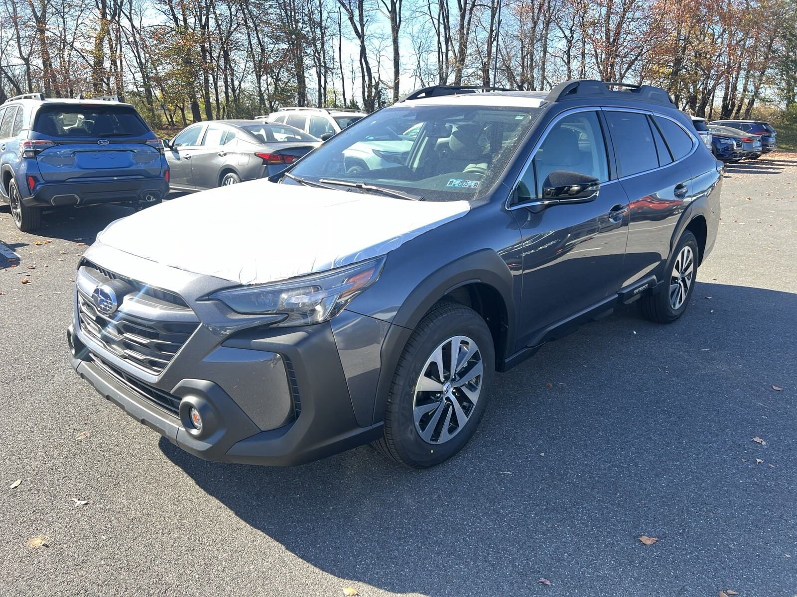 2025 Subaru Outback Premium photo 2