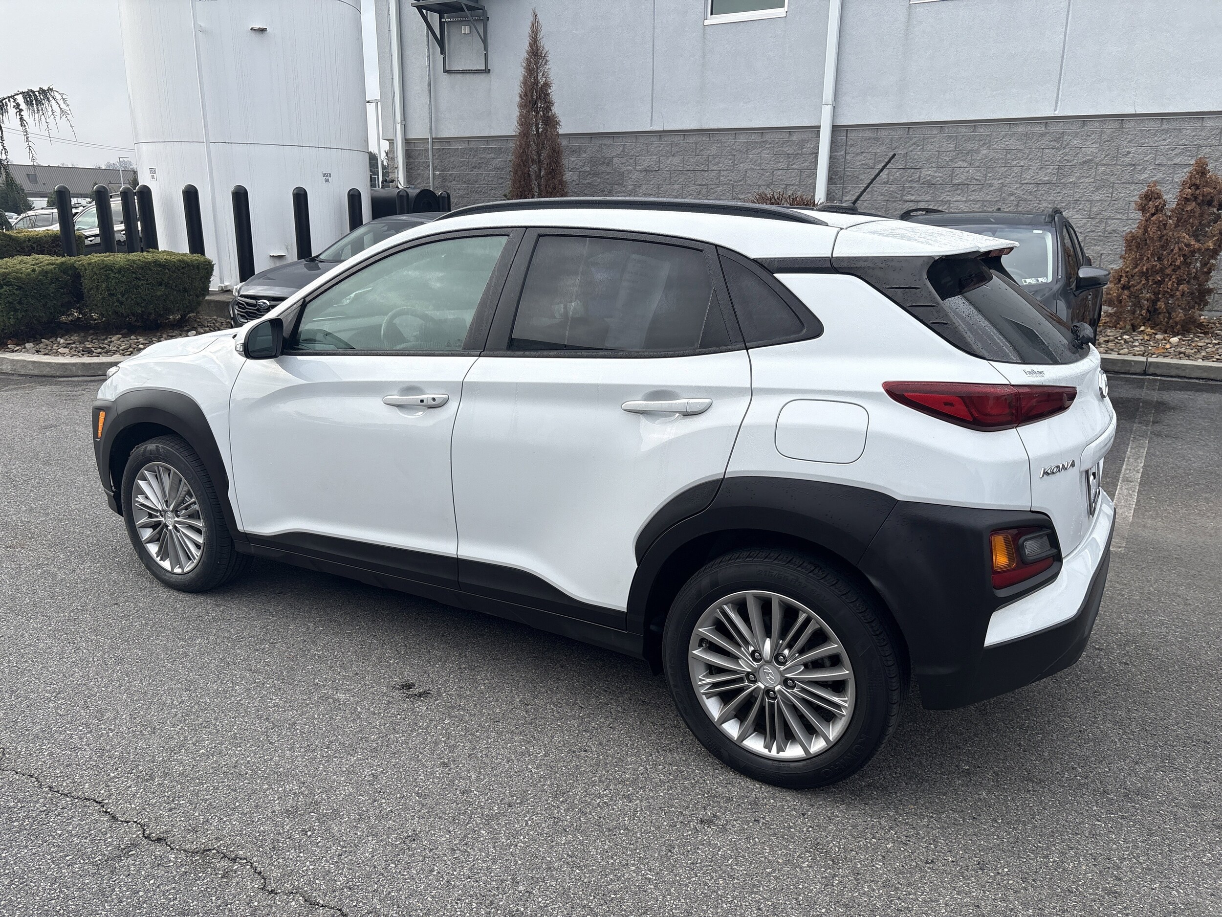 2018 Hyundai Kona SEL photo 2