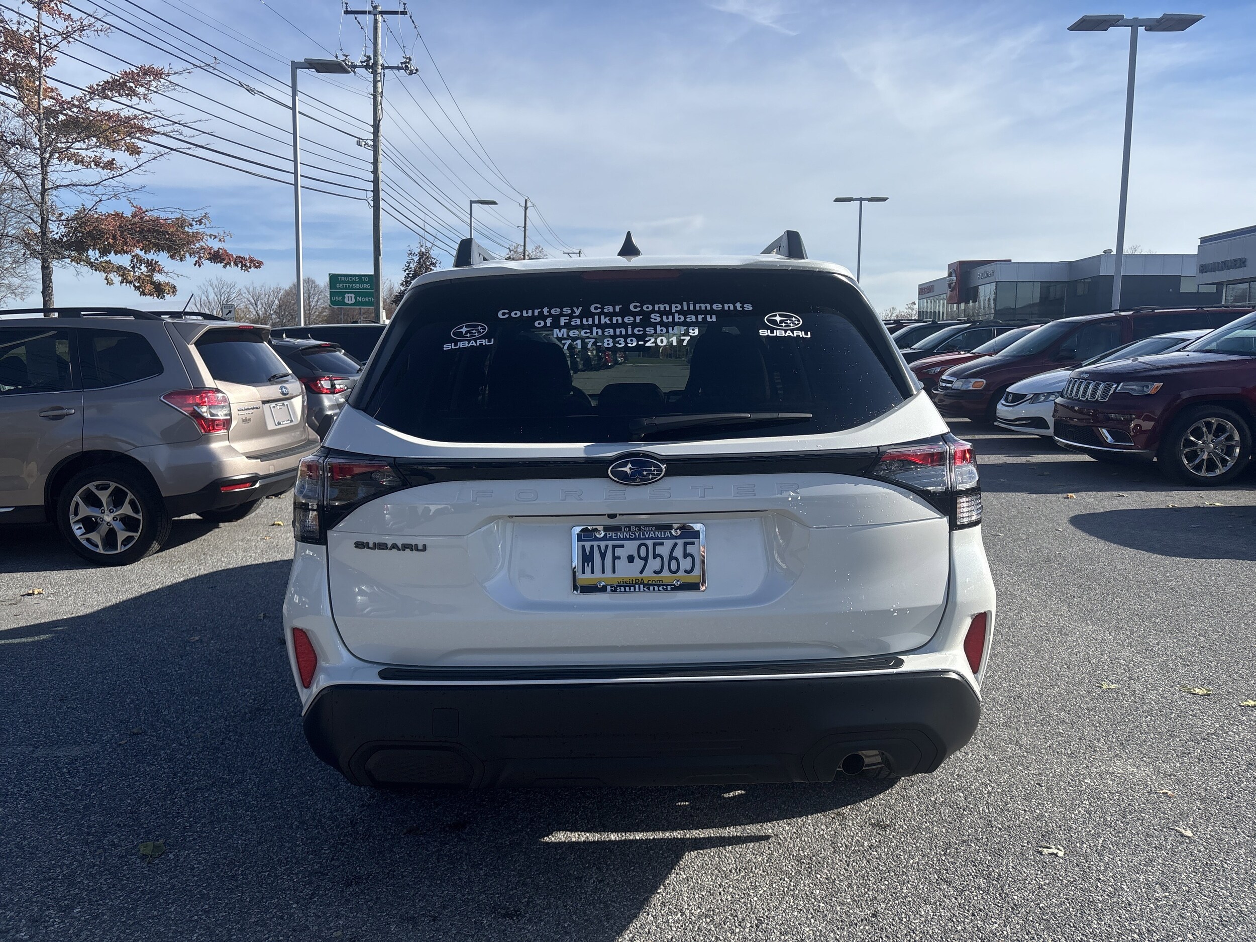 2025 Subaru Forester Premium photo 3