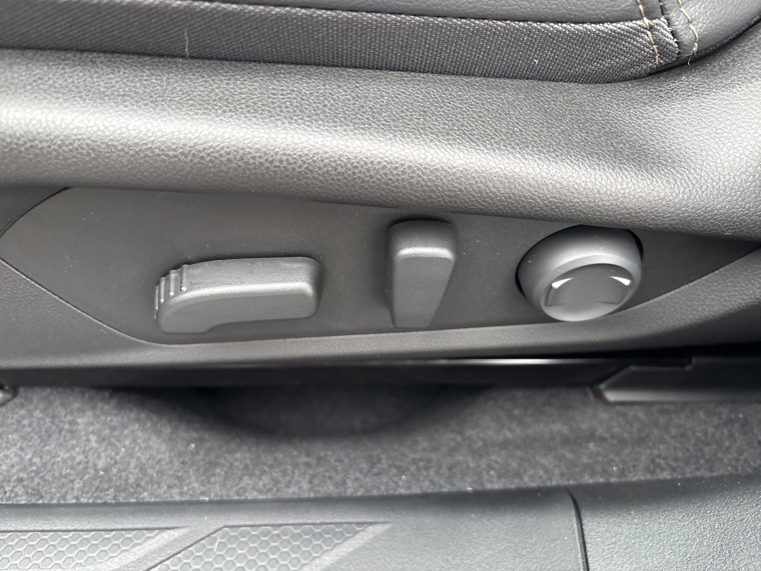 2026 Subaru Outback Limited XT - Photo 18