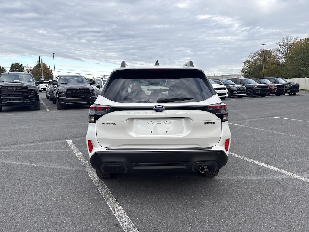 New 2025 Subaru Forester Hybrid Limited SUV