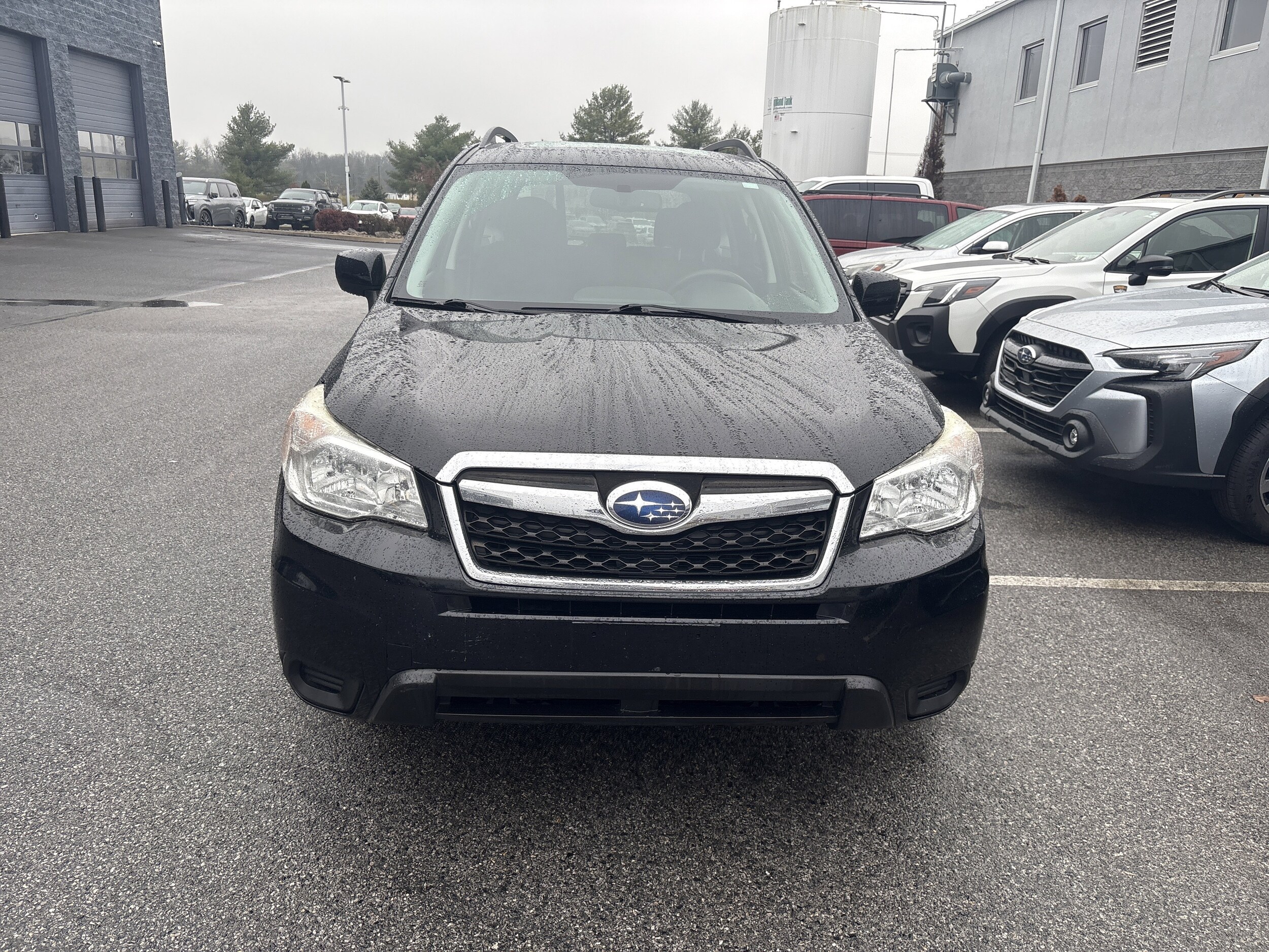 2015 Subaru Forester 2.5i Premium photo 2