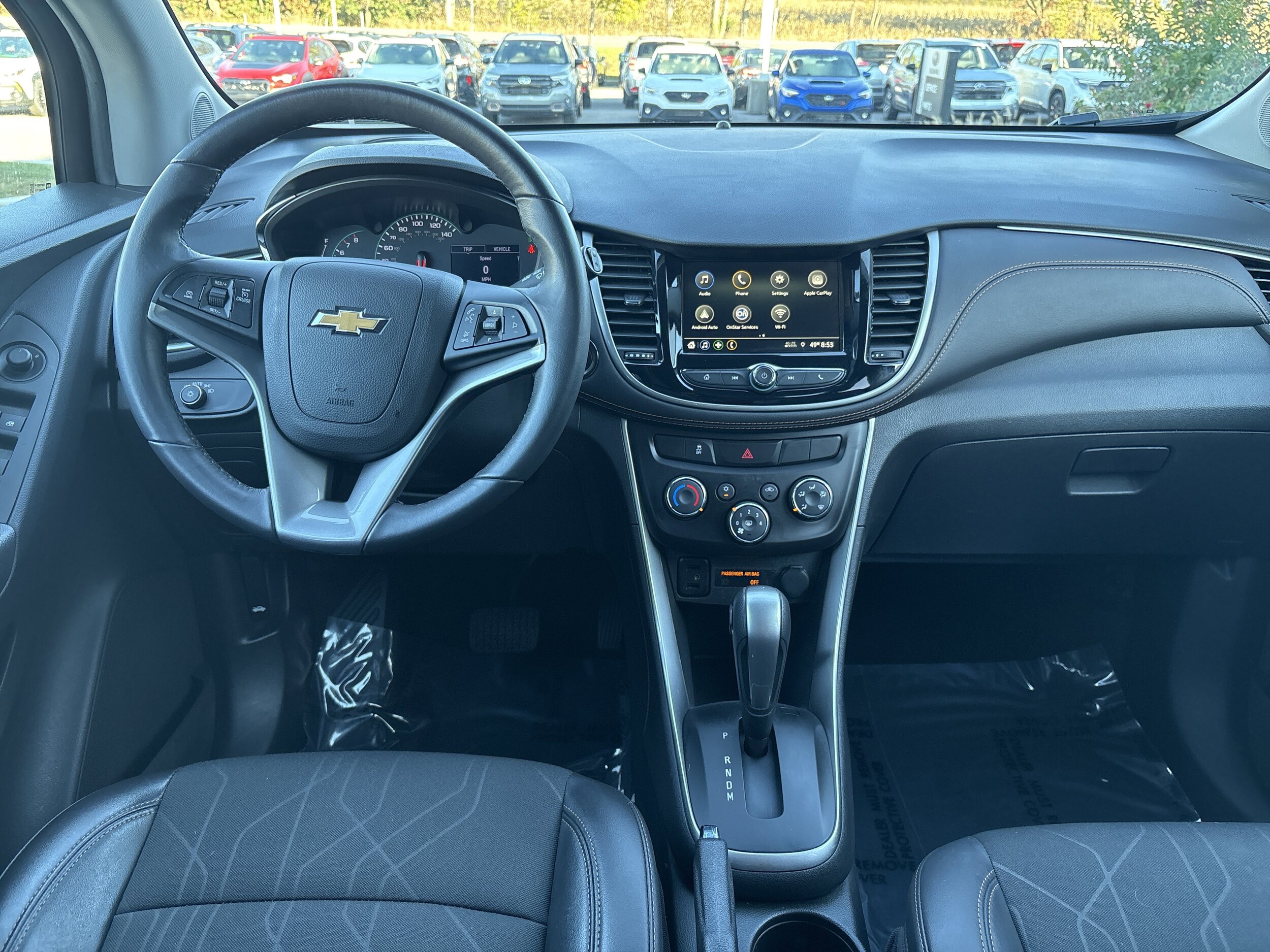 2019 Chevrolet Trax LT photo 2