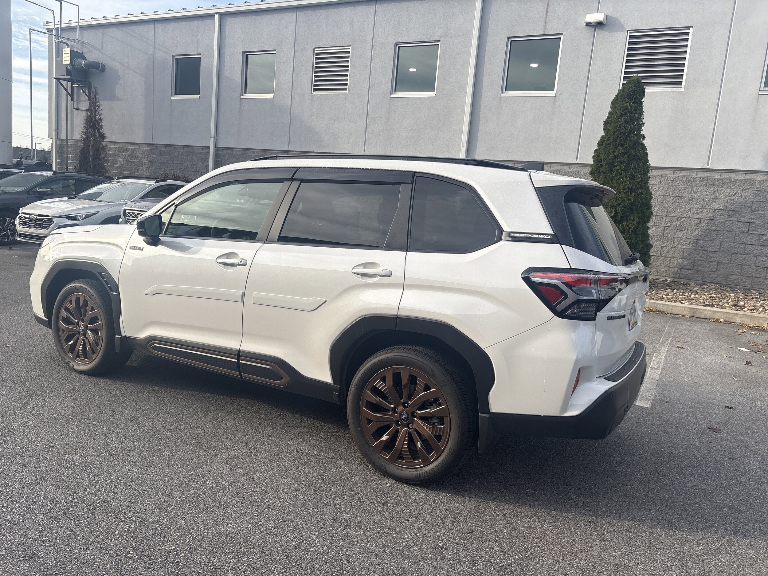 2025 Subaru Forester Sport photo 3