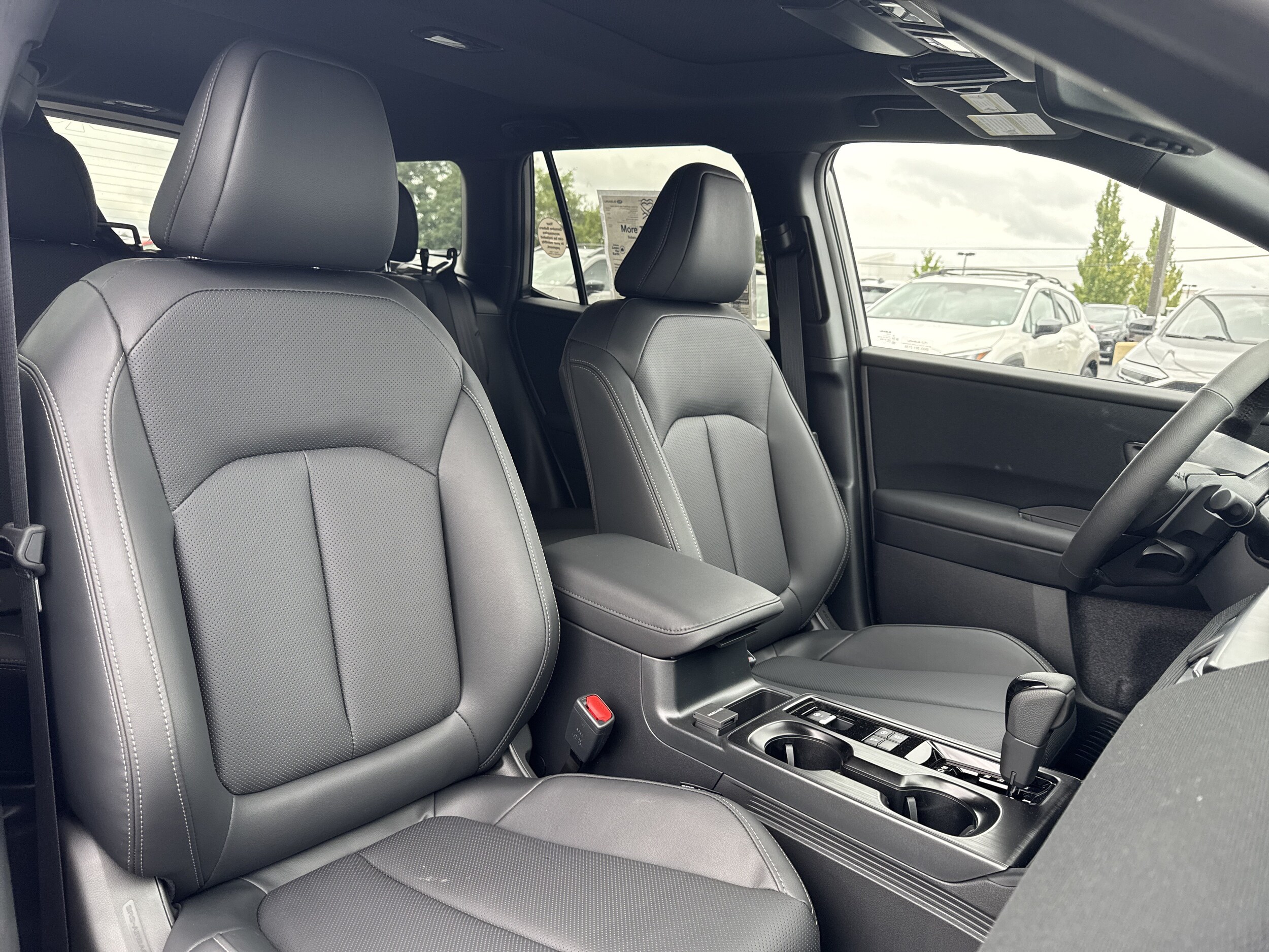 2026 Subaru Outback Limited - Photo 13